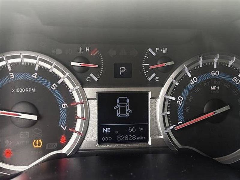 Used 2018 Toyota 4Runner SR5 Premium AWD/4WD image 18