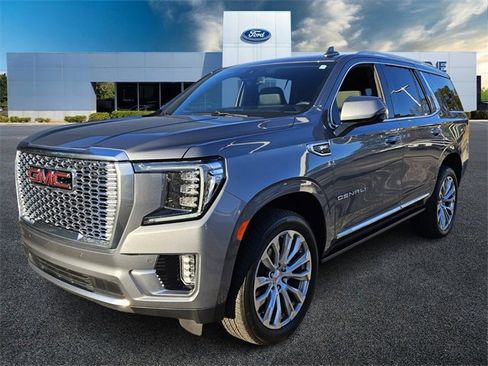 Used 2022 GMC Yukon Denali image 3