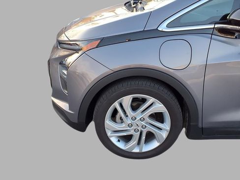 Used 2023 Chevrolet Bolt LT image 14