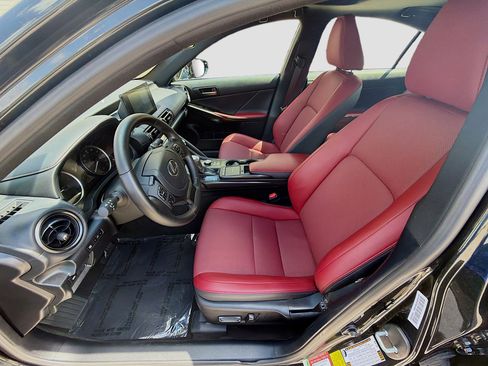 Used 2025 Lexus IS 350 F Sport image 16