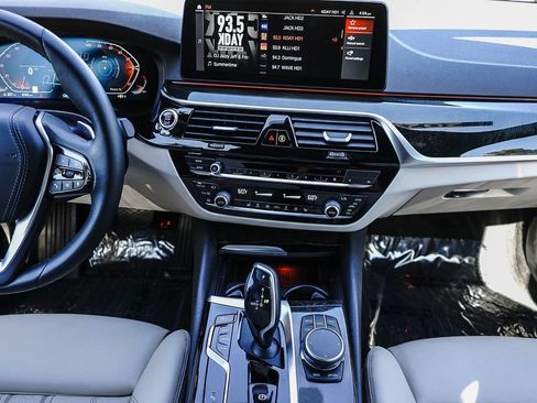 Certified 2023 BMW 540i w/ Convenience Package RWD image 13