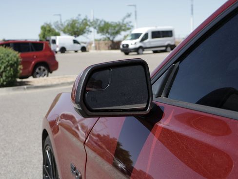 Used 2019 Ford Mustang GT Premium RWD image 17
