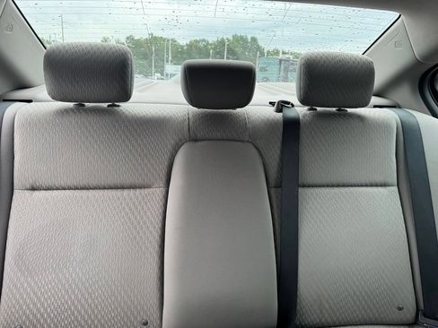 Used 2015 Honda Civic LX image 9