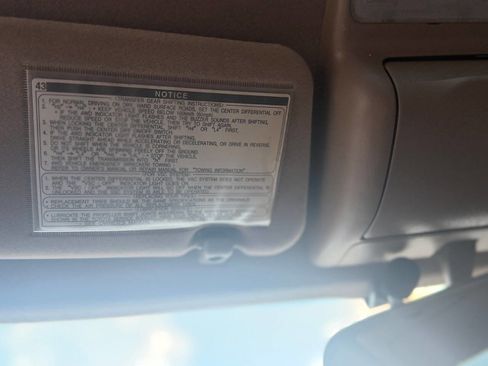 Used 2001 Toyota 4Runner SR5 image 33