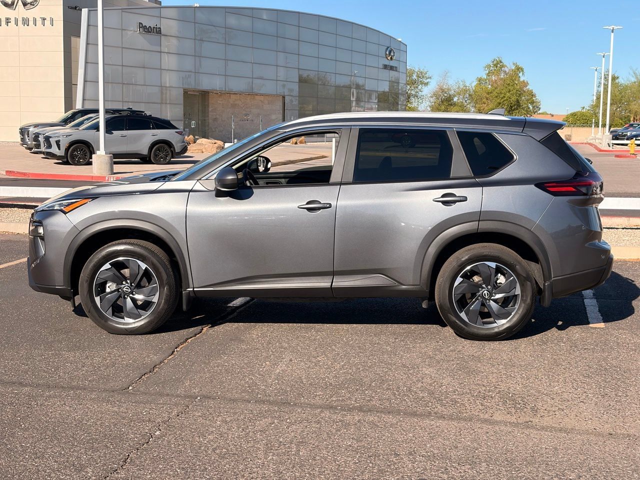 Certified 2026 Nissan Rogue SV w/ SV Premium Package AWD/4WD image 3
