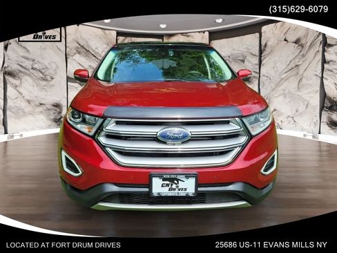 Used 2017 Ford Edge Titanium w/ Equipment Group 302A AWD/4WD image 2