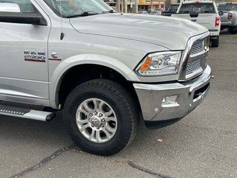 Used 2018 RAM 2500 Laramie w/ Convenience Group image 3