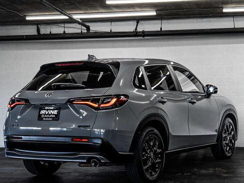 Used 2024 Honda HR-V Sport image 5