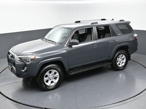 Used 2024 Toyota 4Runner SR5 image 49