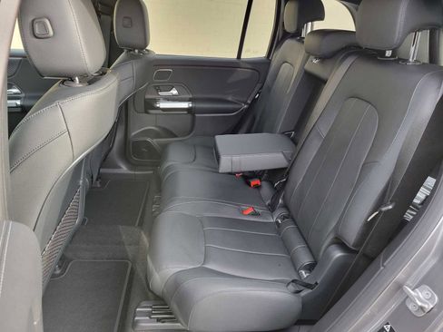 Used 2025 Mercedes-Benz EQB 350 4MATIC SUV image 18