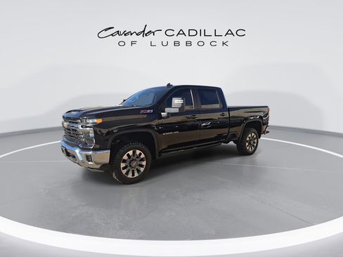 Used 2024 Chevrolet Silverado 2500 LT image 4