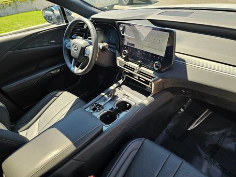 Used 2024 Lexus RX 350 F Sport w/ Convenience Package AWD/4WD image 10