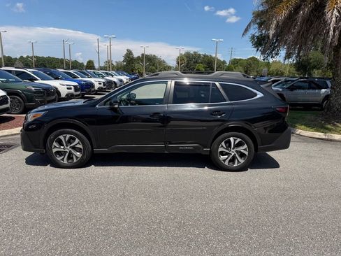Used 2022 Subaru Outback Limited XT AWD/4WD image 11