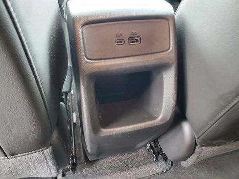 Used 2025 Chevrolet Trax ACTIV FWD image 28