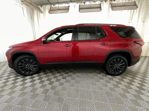 Used 2023 Chevrolet Traverse RS w/ LPO, Floor Liner Package image 18