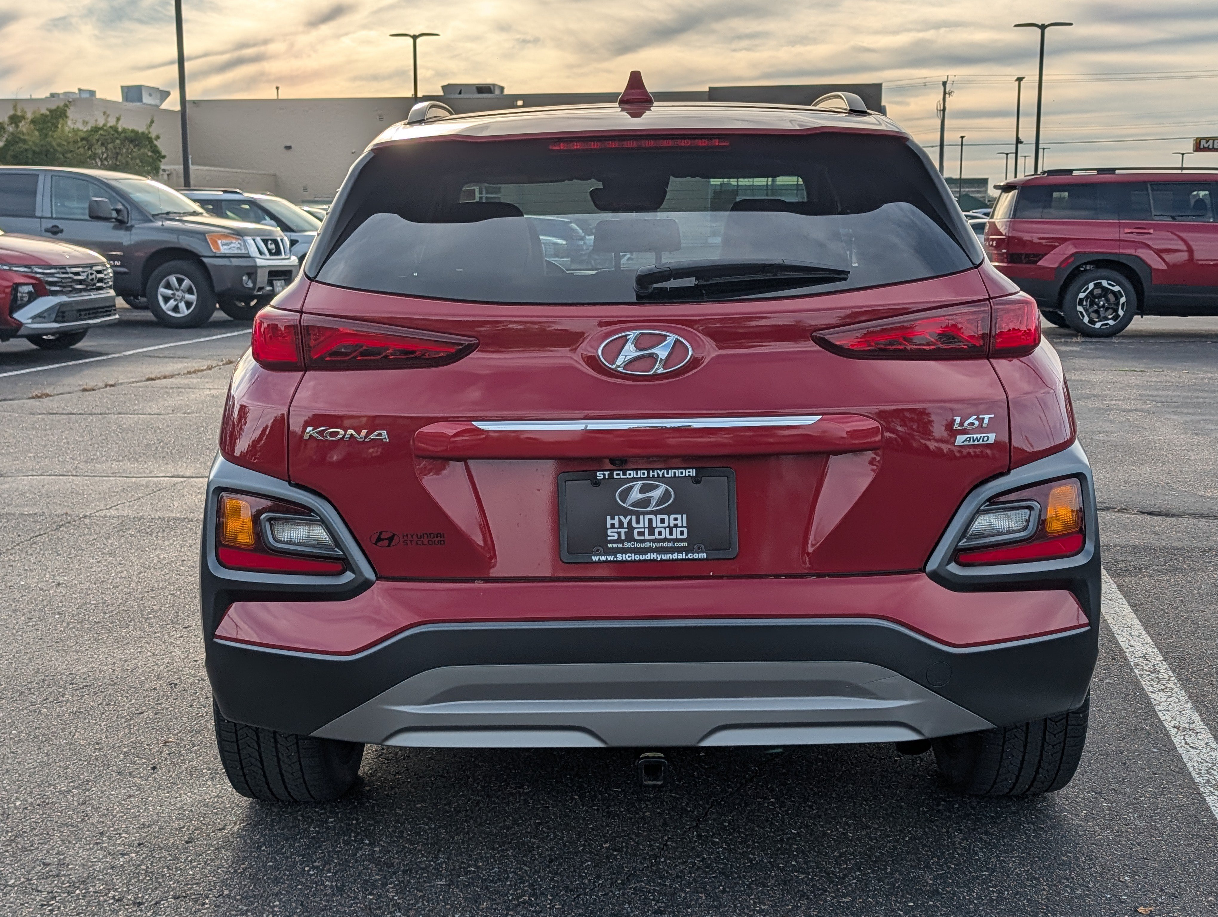 Used 2021 Hyundai Kona Limited AWD/4WD image 4