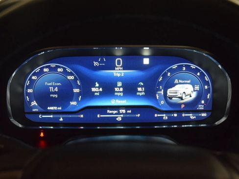 Used 2023 Chevrolet Suburban High Country AWD/4WD image 51