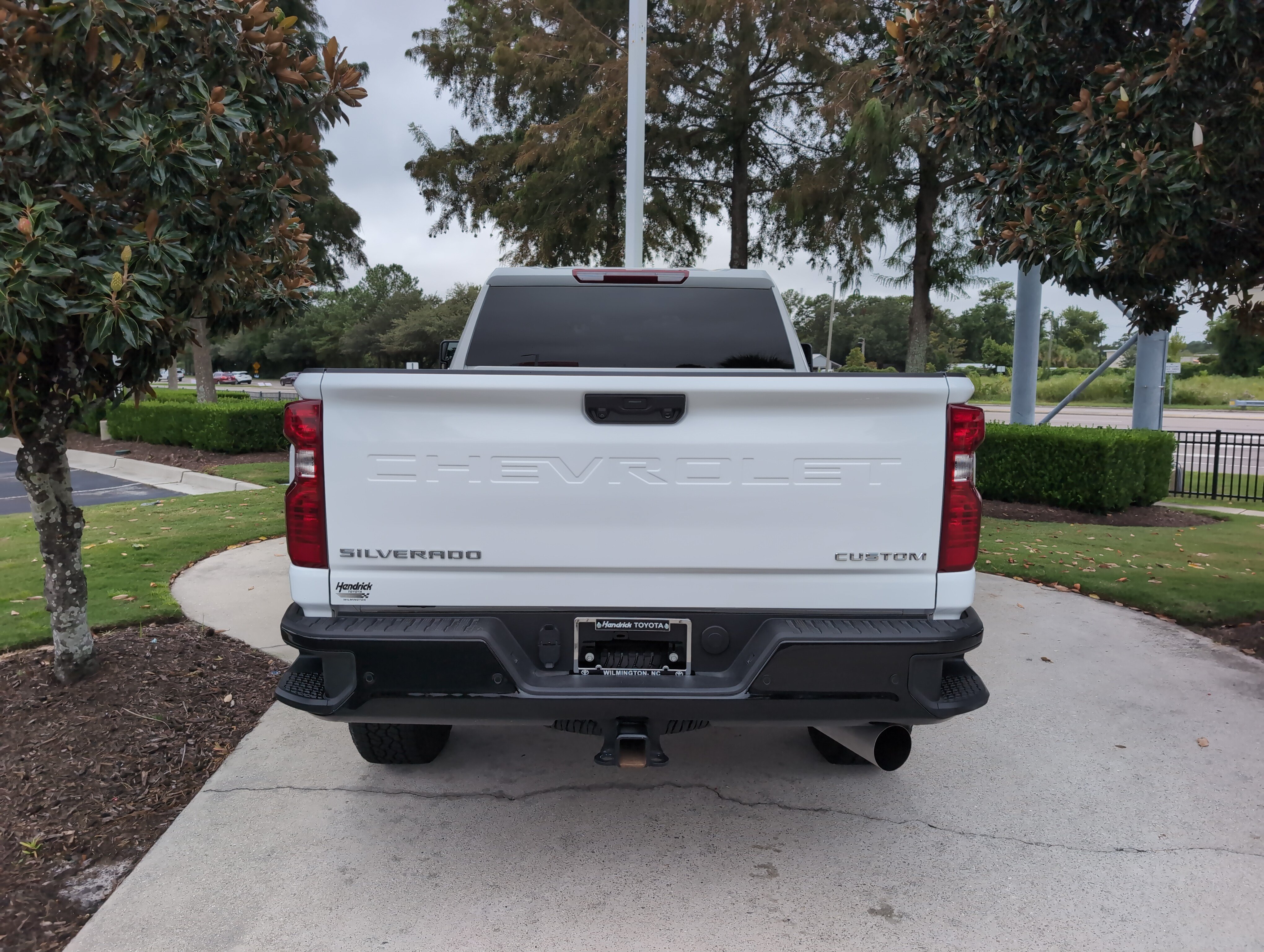 Used 2026 Chevrolet Silverado 2500 Custom w/ Custom Value Package AWD/4WD image 9