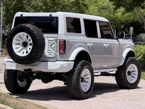 Used 2026 Ford Bronco Outer Banks AWD/4WD image 8