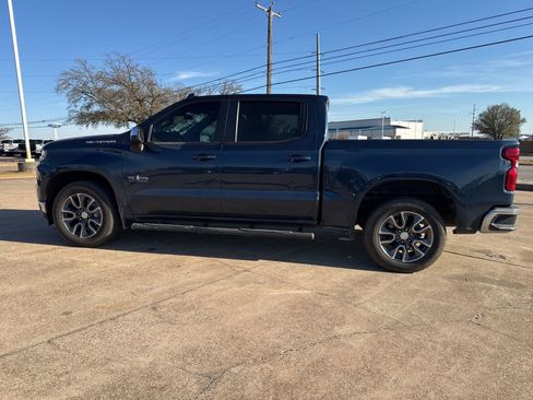 Used 2020 Chevrolet Silverado 1500 LT w/ Texas Edition image 4