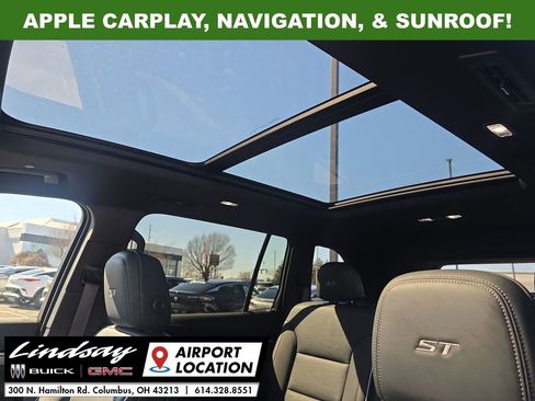 Used 2025 Buick Enclave Sport Touring w/ Power Package image 20