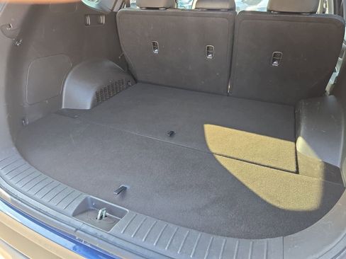 Used 2020 Hyundai Santa Fe SEL image 31