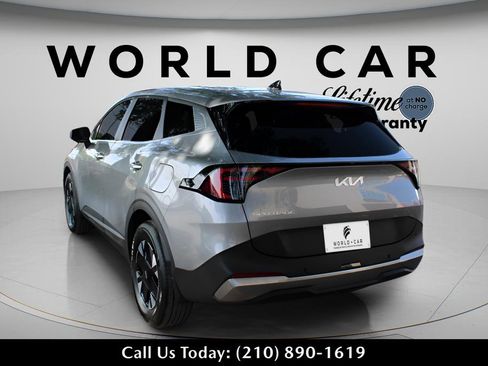 New 2026 Kia Sportage LX image 5