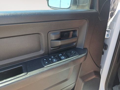 Used 2014 RAM 1500 Express AWD/4WD image 10