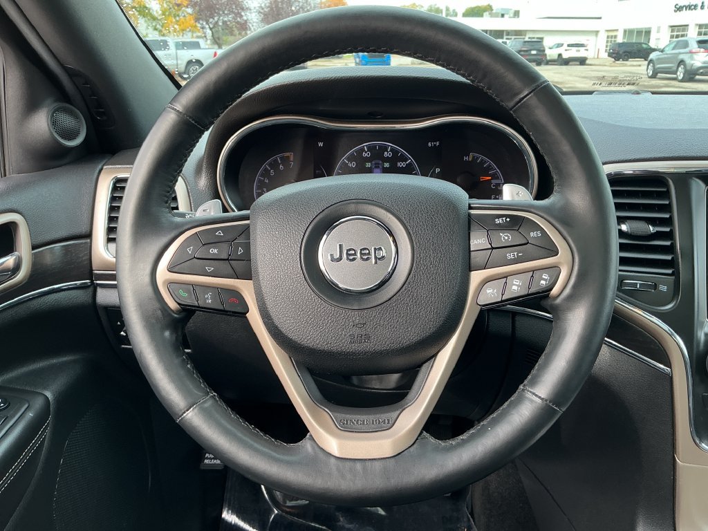 Used 2014 Jeep Grand Cherokee Limited w/ Luxury Group II AWD/4WD image 15