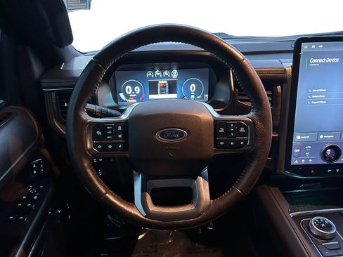 Used 2022 Ford Expedition Max King Ranch image 13