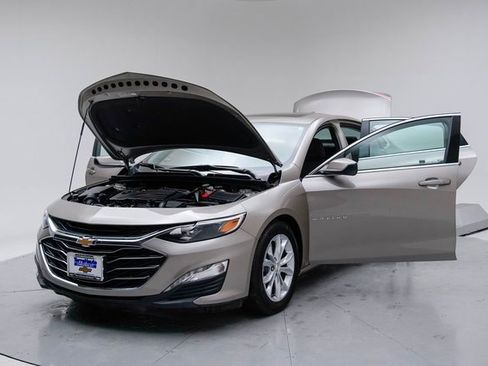 Used 2023 Chevrolet Malibu LT image 17
