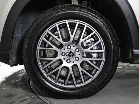 Used 2023 Mercedes-Benz GLE 450 4MATIC image 26