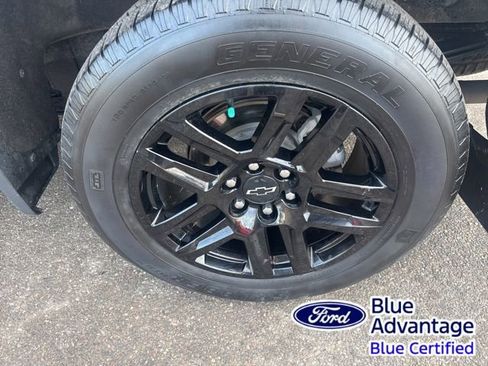 Used 2023 Chevrolet Silverado 1500 RST w/ Rally Edition AWD/4WD image 11