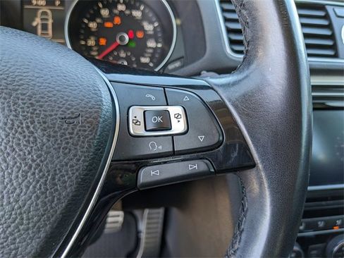 Used 2016 Volkswagen Passat 1.8T image 33