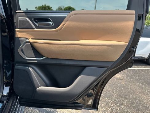 New 2027 INFINITI QX80 Luxe AWD/4WD image 19