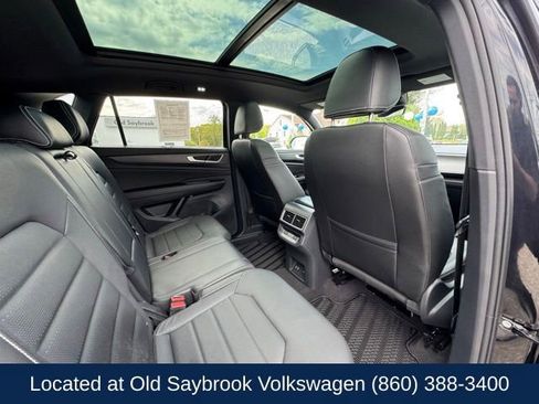 Used 2024 Volkswagen Atlas Cross Sport SEL R-Line AWD/4WD image 22