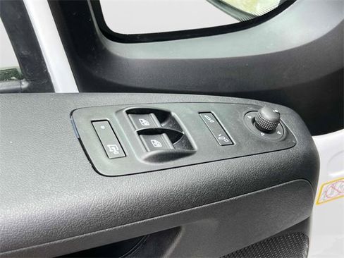 New 2024 RAM ProMaster 3500 w/ Premium Convenience Group image 12