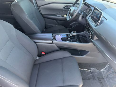 Certified 2026 Nissan Rogue S FWD image 12