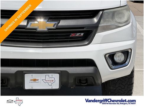 Used 2018 Chevrolet Colorado Z71 AWD/4WD image 8