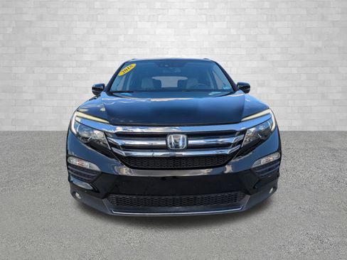 Used 2018 Honda Pilot Elite image 6