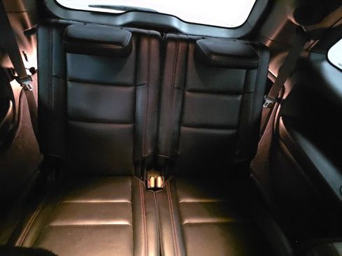 Used 2022 Dodge Durango R/T w/ Blacktop Package image 30