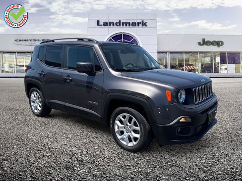Used 2018 Jeep Renegade Latitude w/ Advanced Technology Group FWD image 1