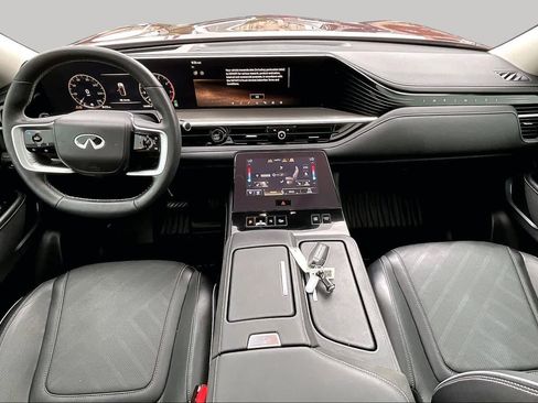 Used 2025 INFINITI QX80 Luxe AWD/4WD image 13