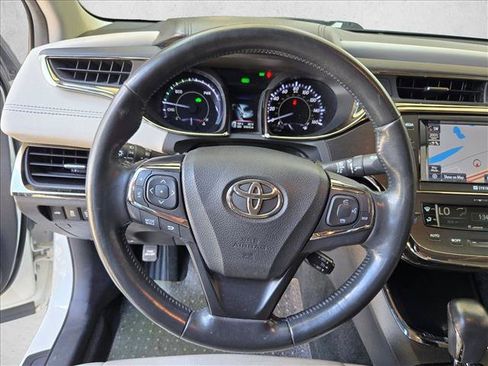 Used 2013 Toyota Avalon Limited FWD image 12