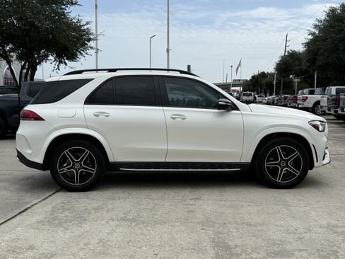 Used 2022 Mercedes-Benz GLE 350 4MATIC image 3