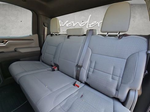 Used 2025 Chevrolet Silverado 1500 LT RWD image 22
