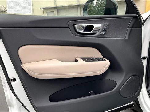 New 2026 Volvo XC60 T8 Plus w/ Protection Package Premier image 24