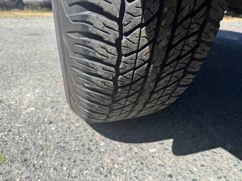 Used 2007 Toyota Sequoia SR5 image 8