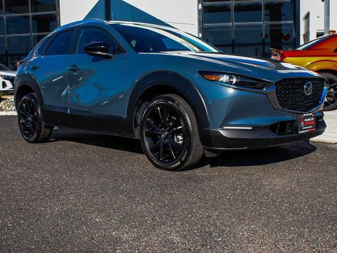 Used 2023 MAZDA CX-30 AWD 2.5 S w/ Preferred Package image 3
