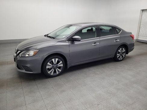 Used 2019 Nissan Sentra SV w/ Special Edition Package image 2